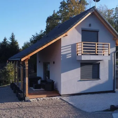 Holiday home Leo's House *